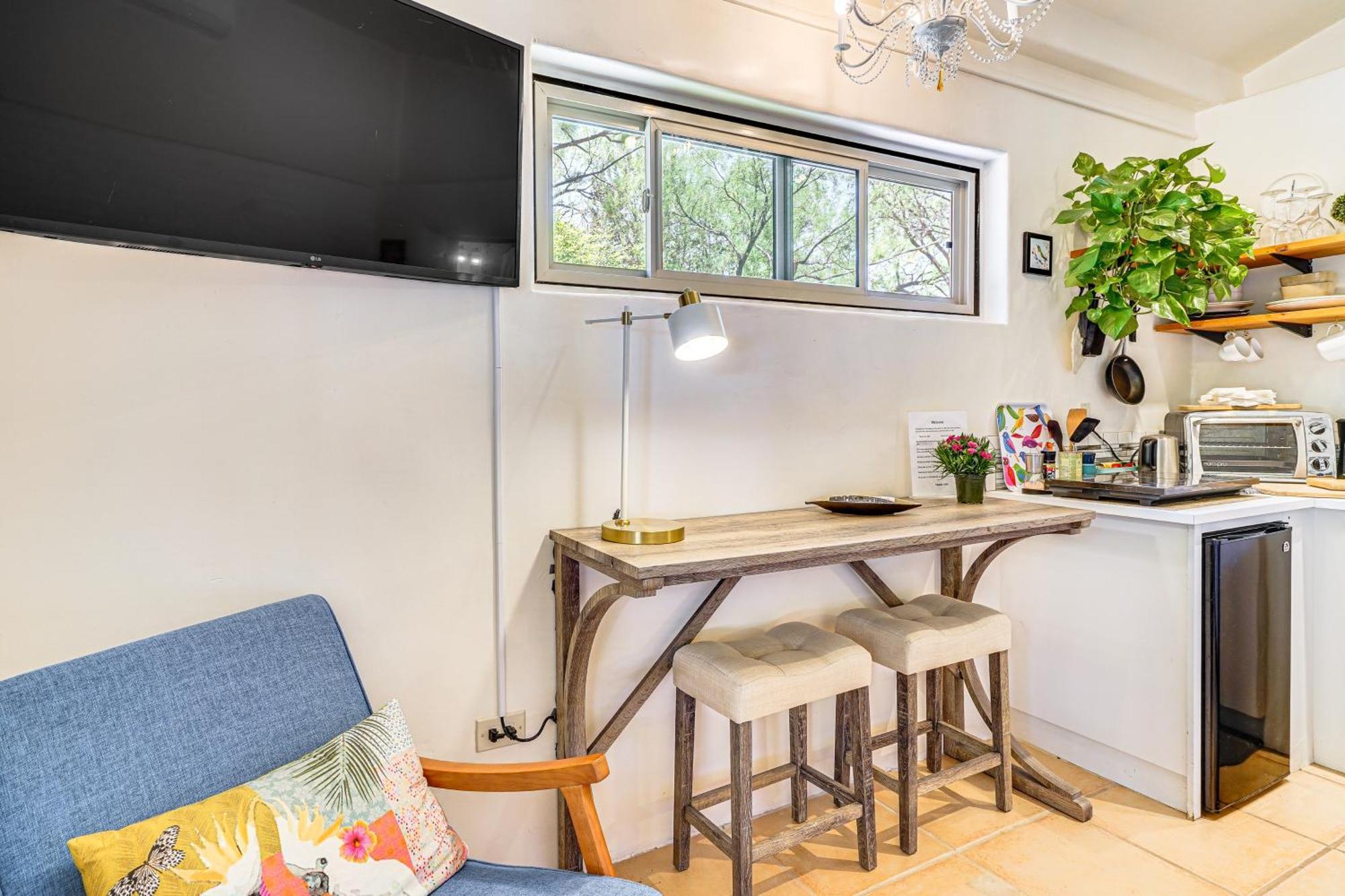 Appartement Casa Paloma 1 - Artsy With Hot Tub Access! *